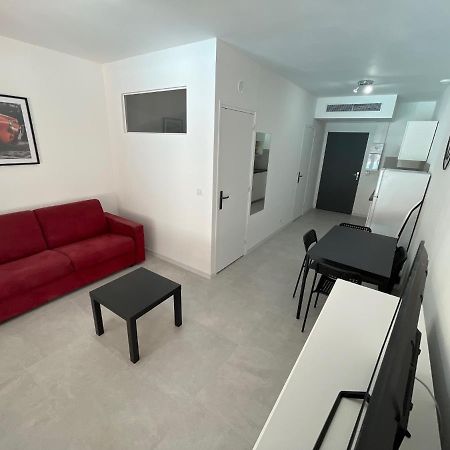 Appartement 30 M2, Piscine Et Parking Prive Mouans-Sartoux Exterior photo