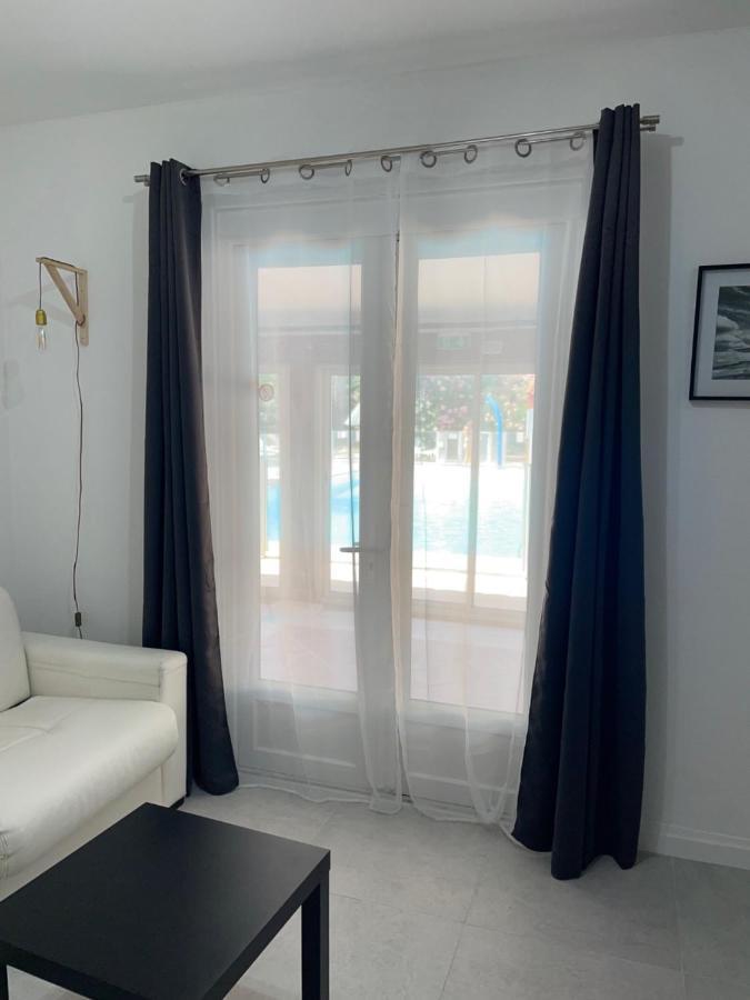 Appartement 30 M2, Piscine Et Parking Prive Mouans-Sartoux Exterior photo