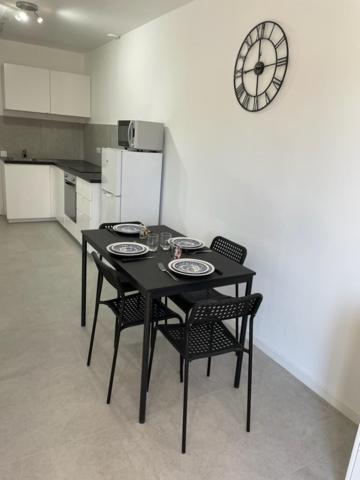 Appartement 30 M2, Piscine Et Parking Prive Mouans-Sartoux Exterior photo
